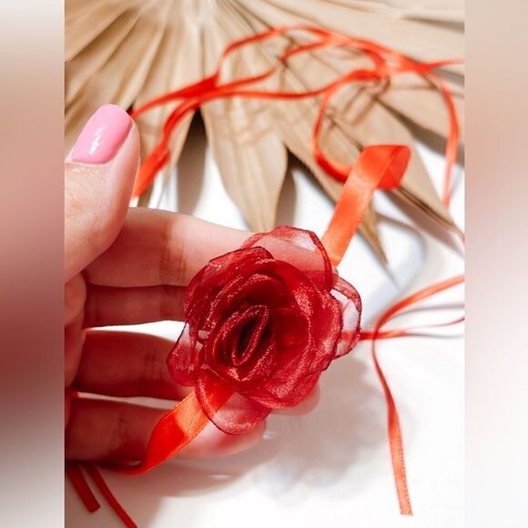 Red flower choker S378 - Picture 4 of 4